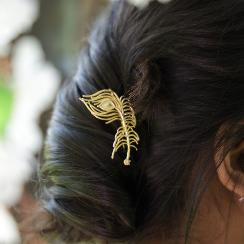 Divine Feather - Crest