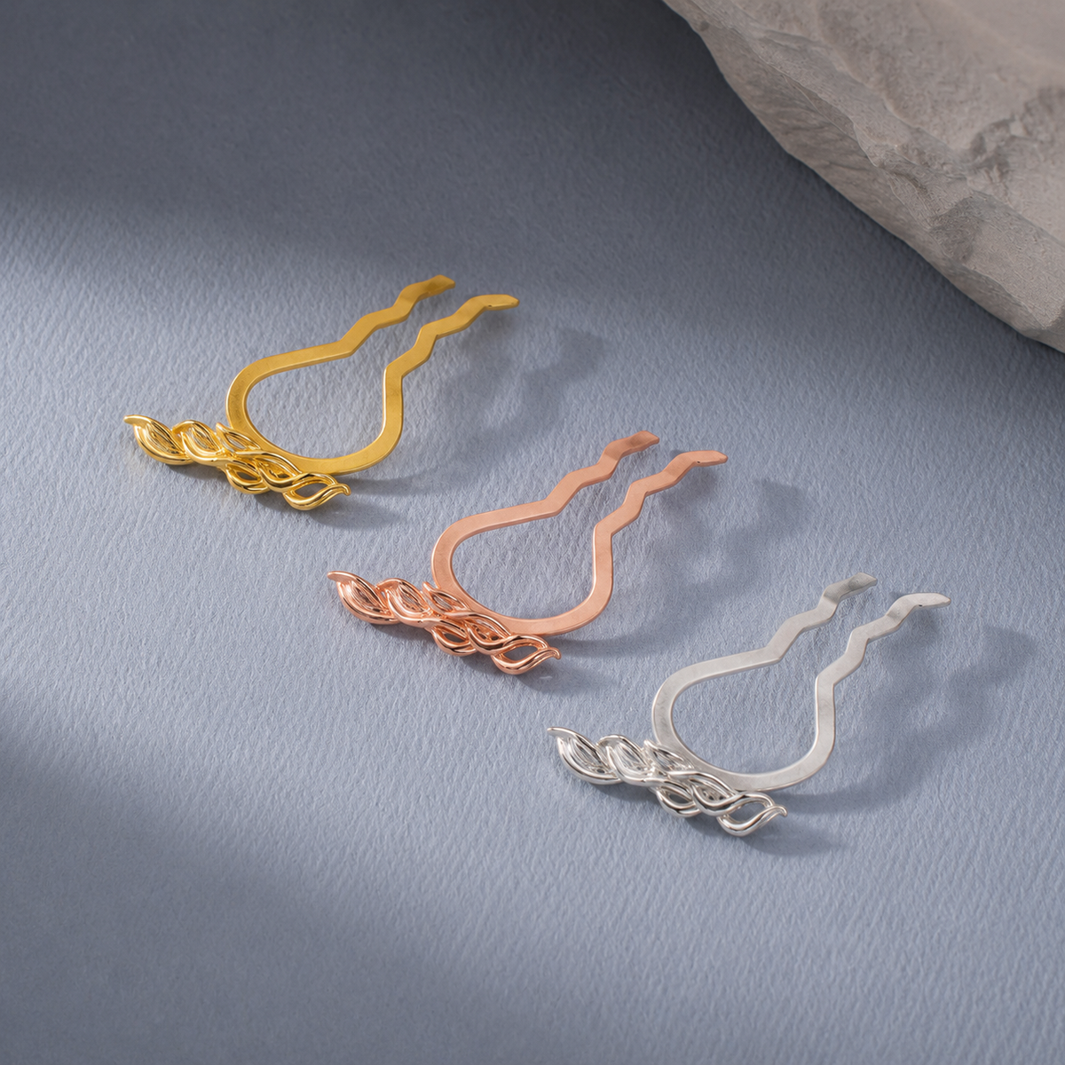 Flaming Grace (French HairPin)